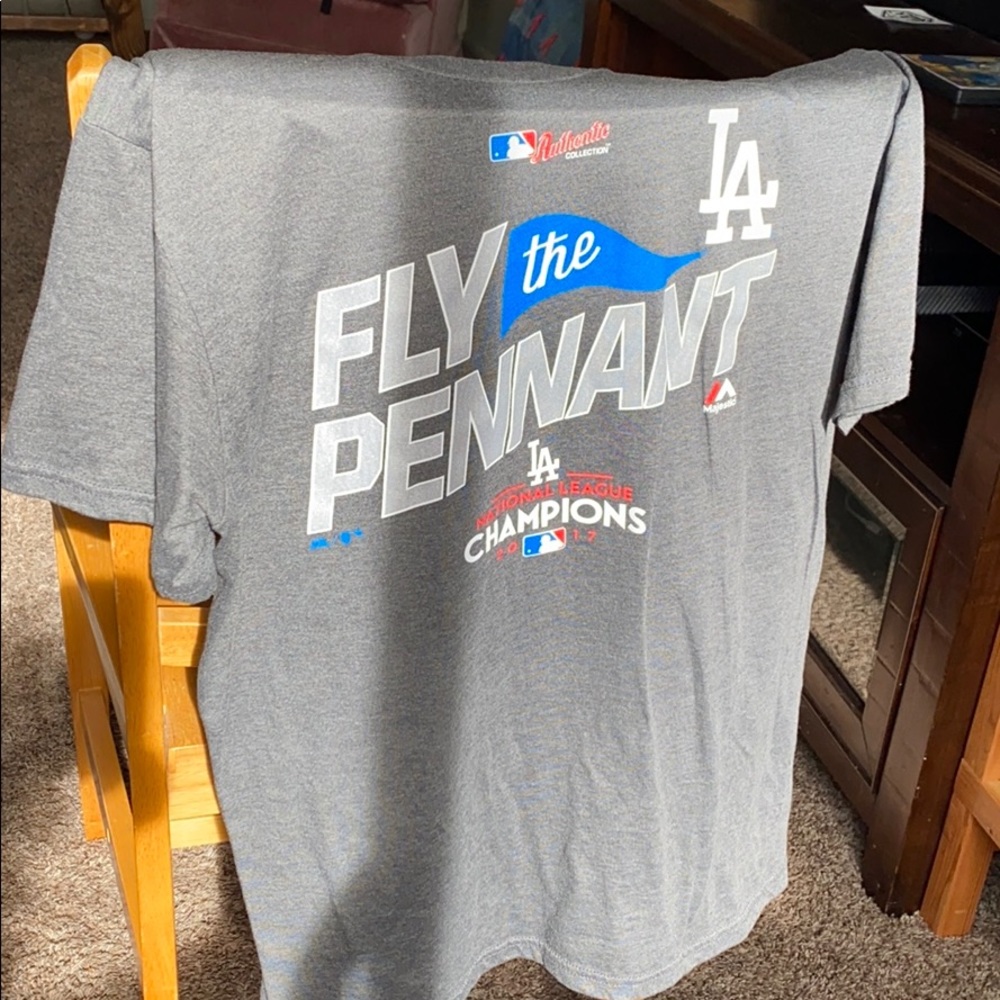 Dodgers shirt
